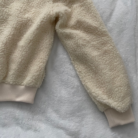 Fashion Nova “Cool n’ collected” Sherpa jacket - Picture 8 of 10